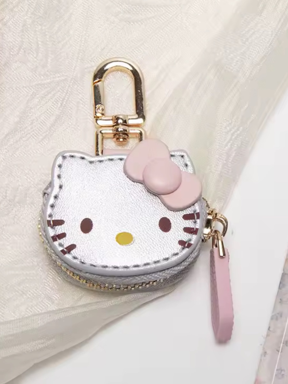 New Hello Kitty mini coin wallet